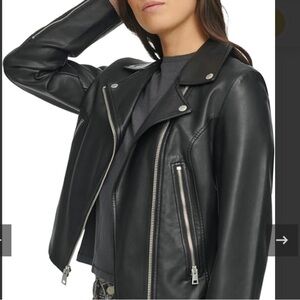 Levi's Women's Classic Black faux Leather moto Jacket